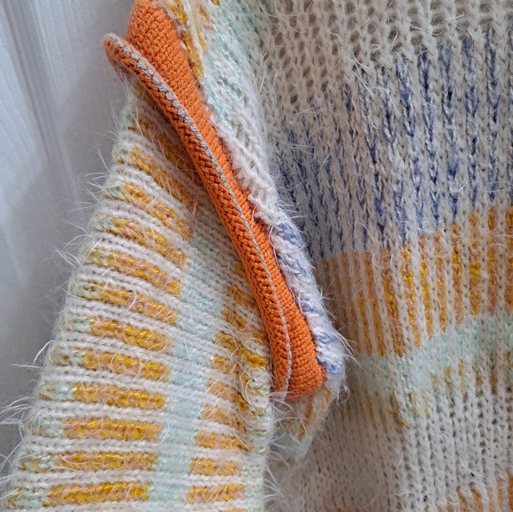 Urban Outfitters Fuzzy Sweater - Picture 3 of 3